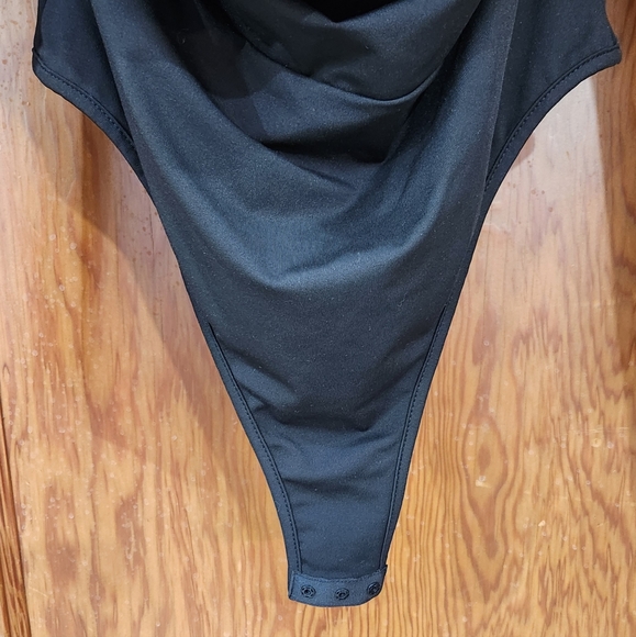 Body suit - Picture 3 of 5